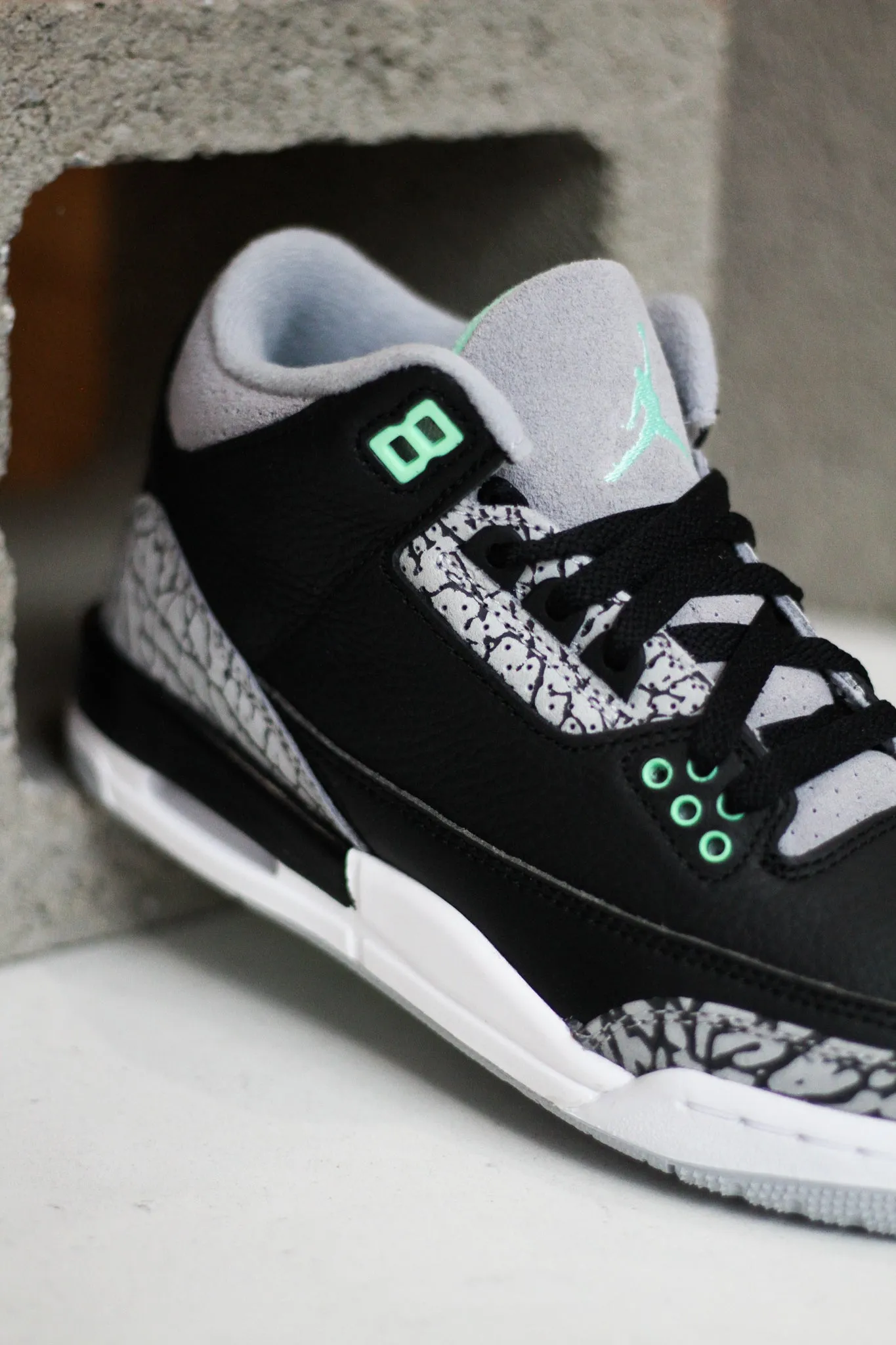 AIR JORDAN 3 RETRO (GS) "GREEN GLOW"