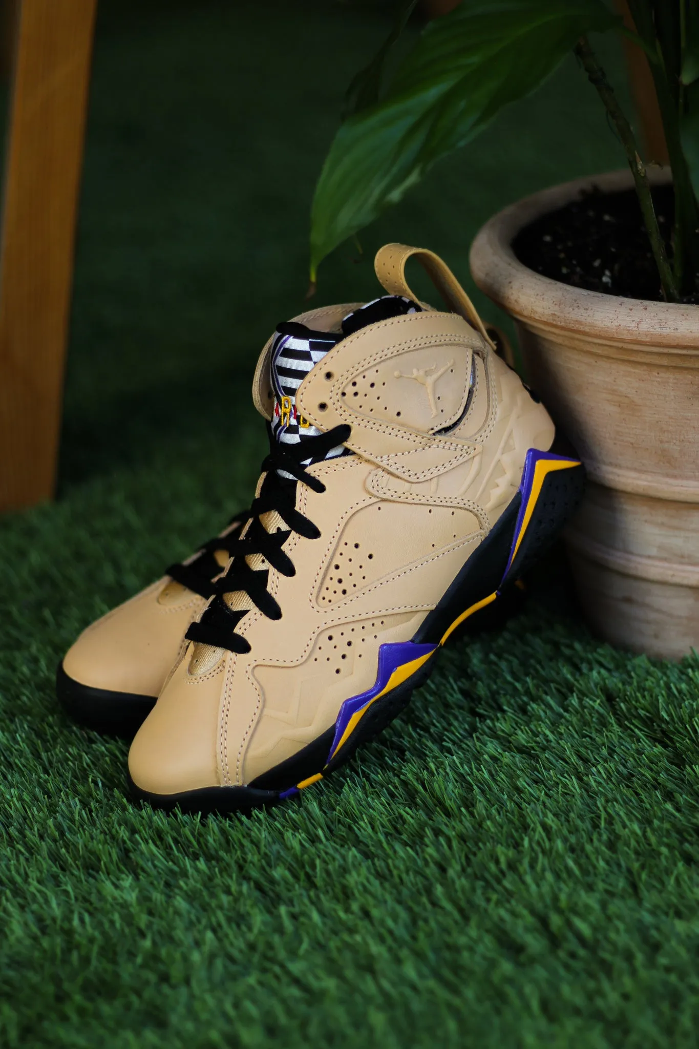 AIR JORDAN 7 RETRO SE (GS) "VACHETTA TAN"