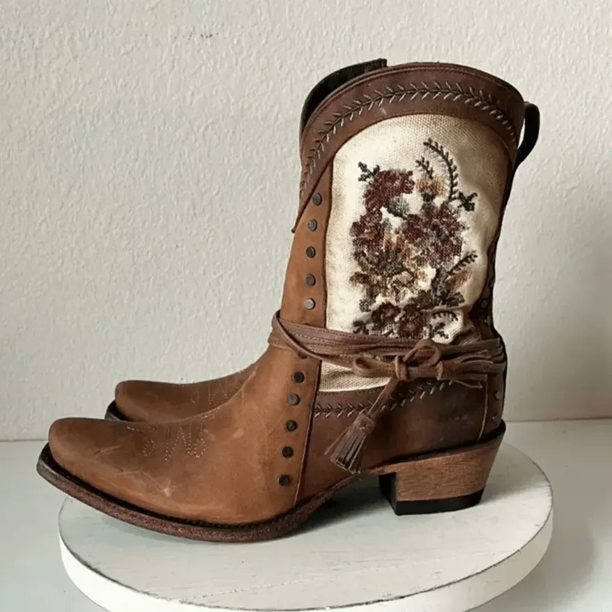 Cowboycore Flowers Embroidery Cowgirl Brown Boots