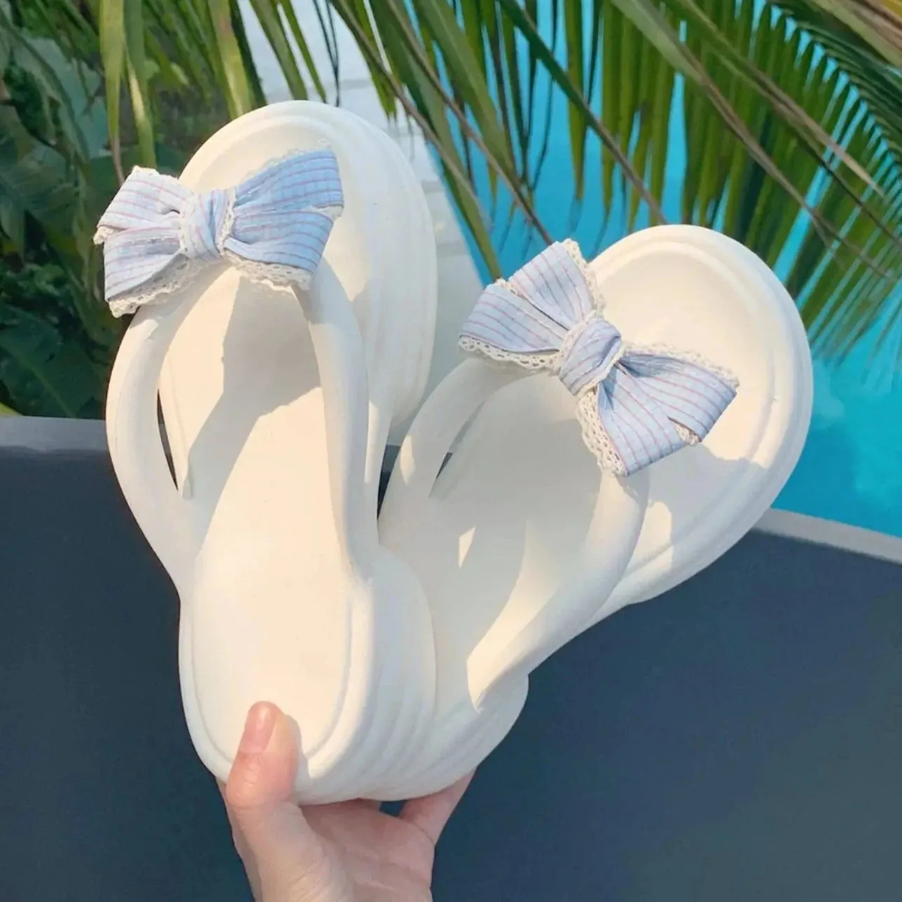 Cute Bow Beach Sandals