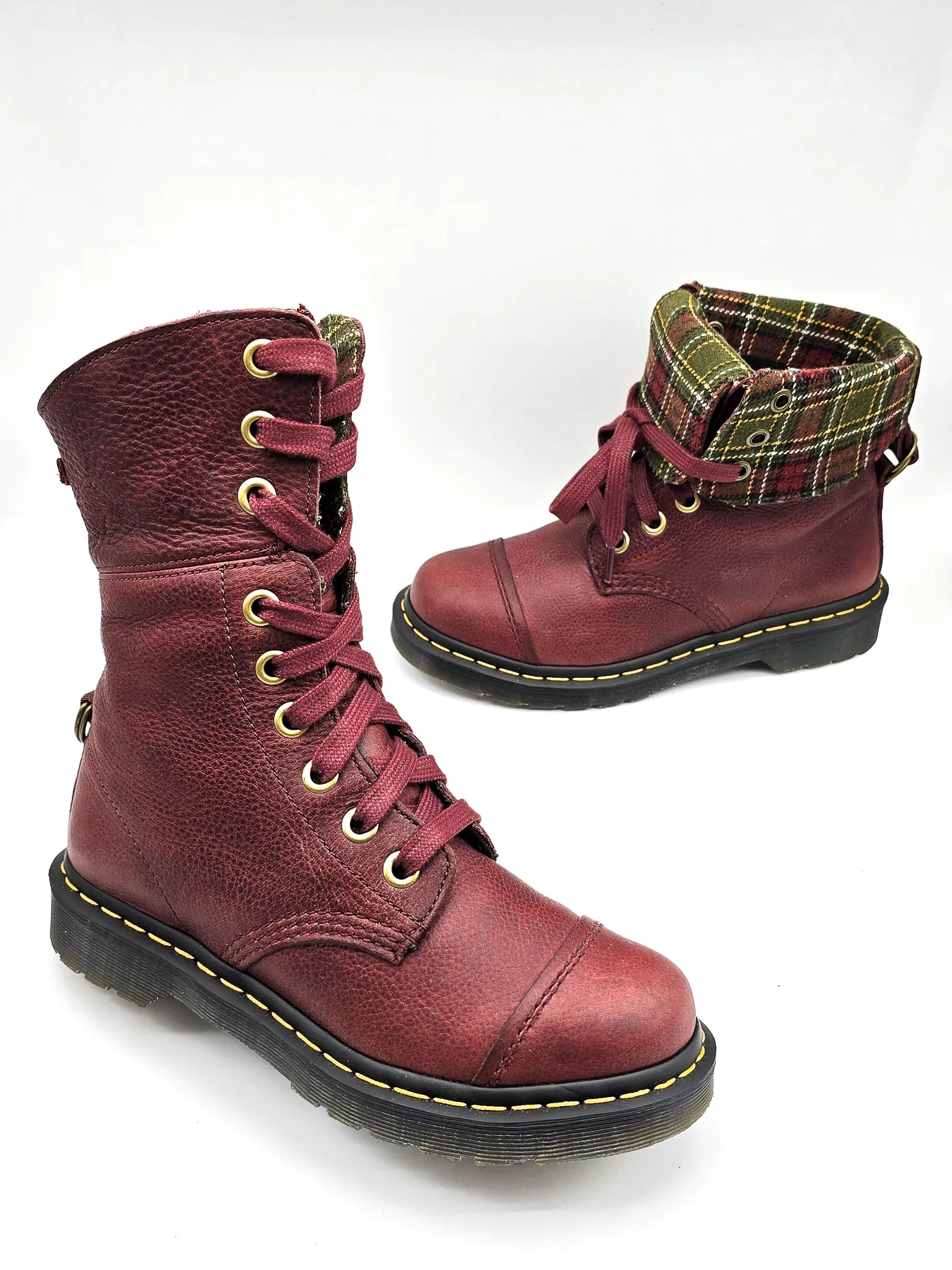 DR. MARTENS AIMILITA BURGUNDY PLAID