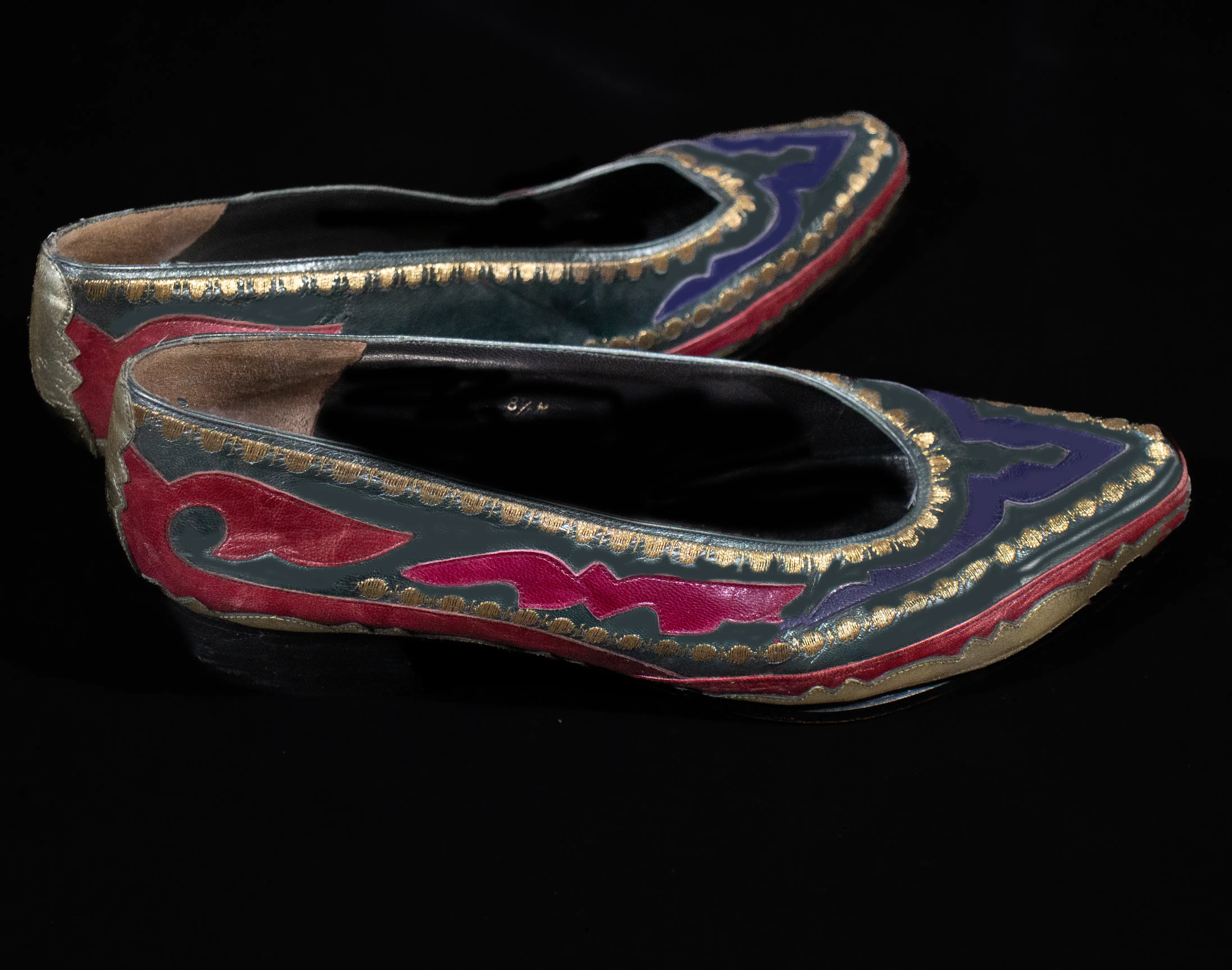 Vintage 80's  Leather Applique Shoes